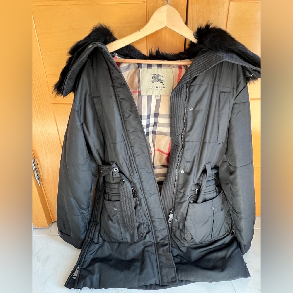 Burberry London Down Jacket Size:L